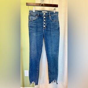 🌸ABERCROMBIE & FITCH pre-owned Women's Blue Jeans pants.Size 26. WPANTS02.